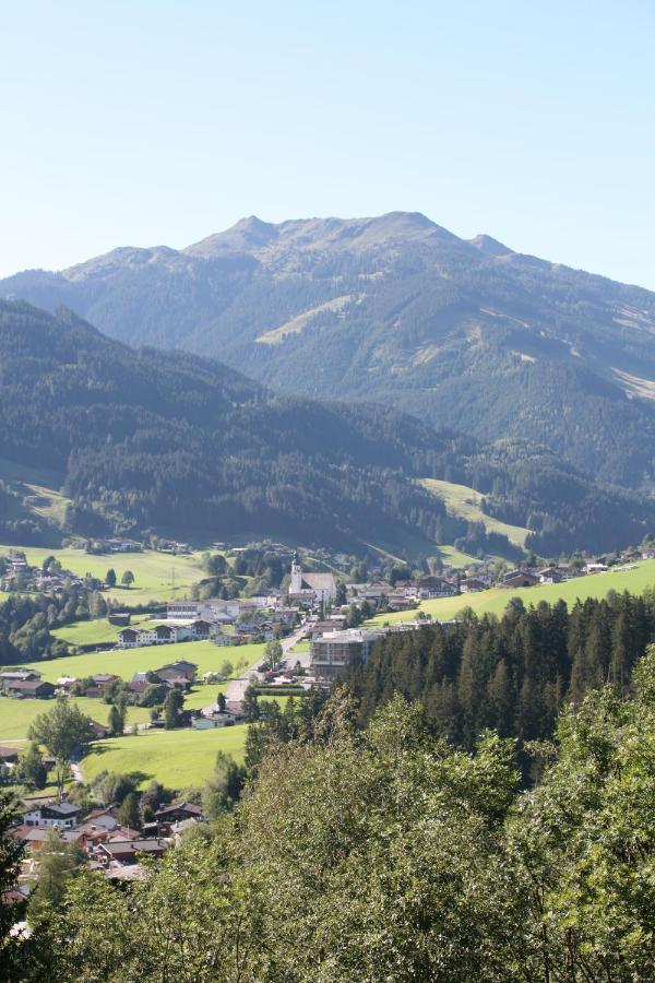 Апартаменты Residenz Am Berg Йохберг Экстерьер фото